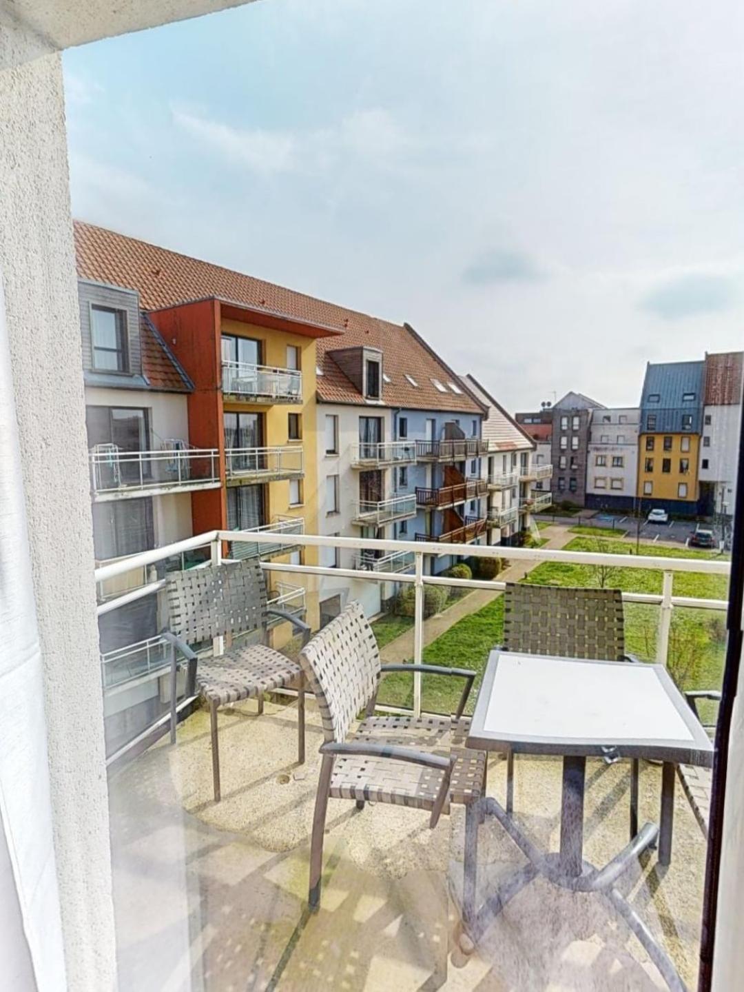 Avec Balcon Et Ascenseur Sur Calais